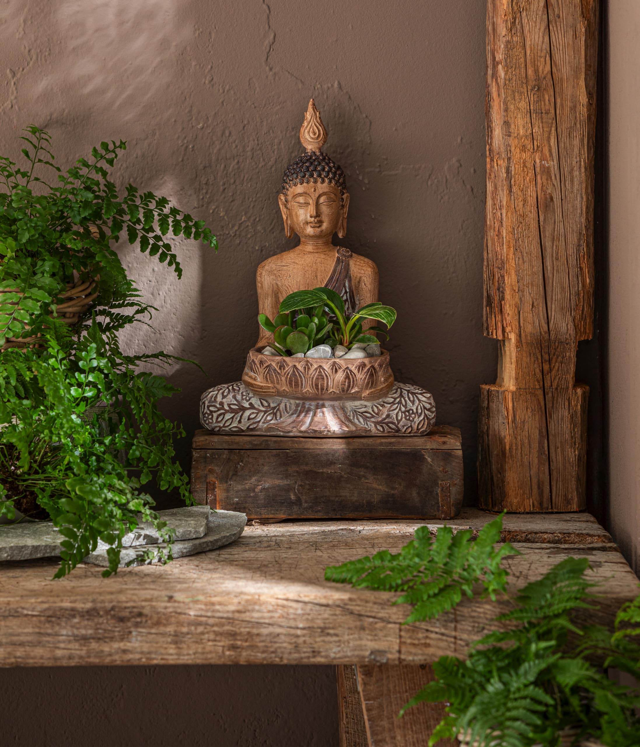 Dehner Buddha Gartenfigur Holzoptik mit Pflanzschale frostsicher