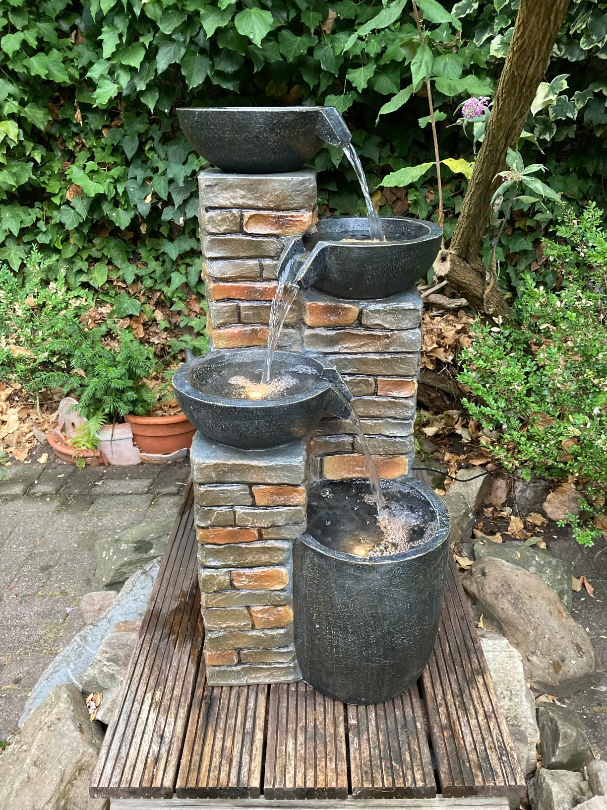 Dehner Piatto Gartenbrunnen Zierbrunnen mit LED 10 L