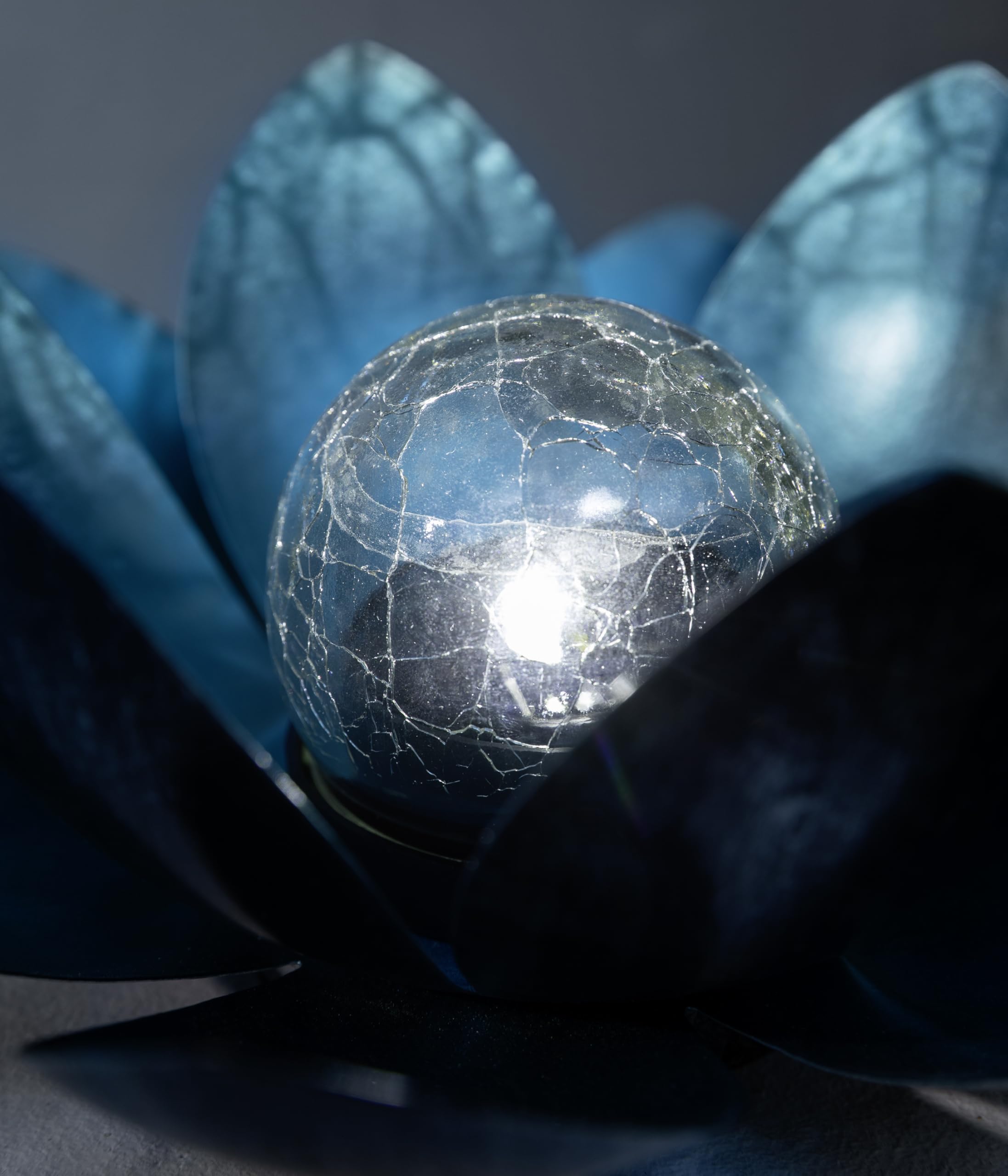 Dehner Premium Lovely Lotus Solarleuchte silber-blau Ø 27,5 cm