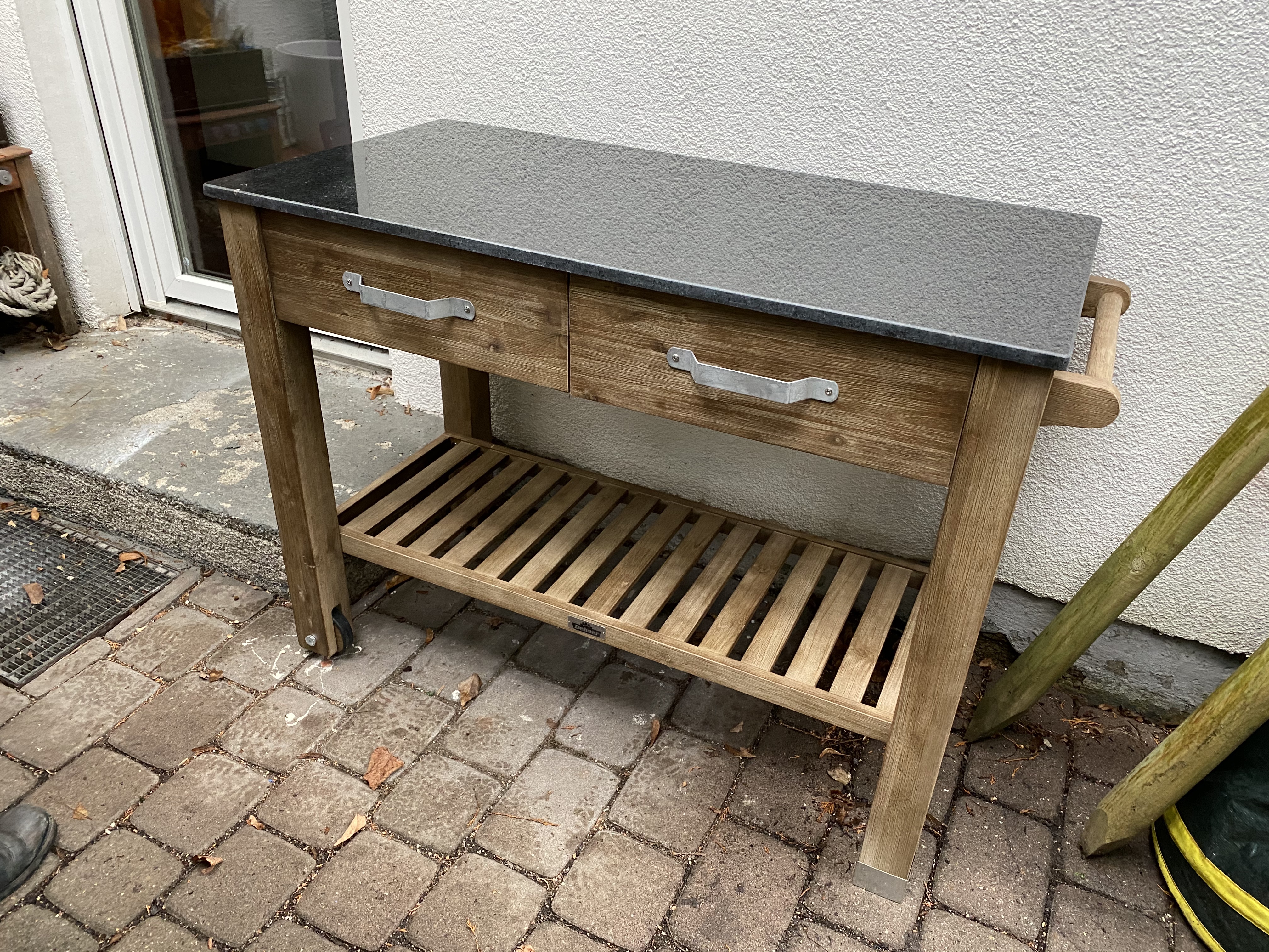 Dehner Premium Lovely Windsor Pflanztisch 110x55x84cm Akazie