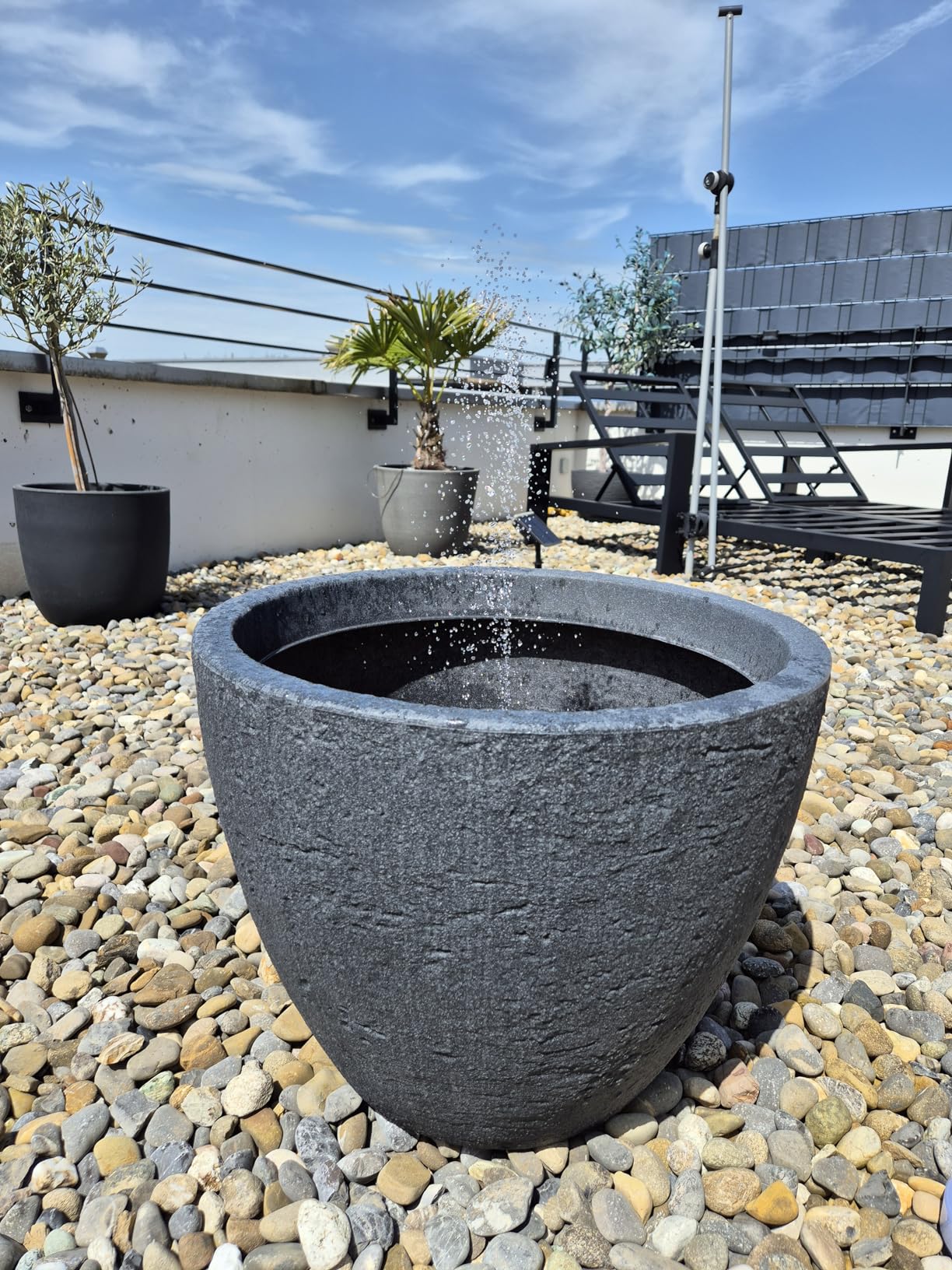 Dehner Stone Ø 40 cm Pflanztopf anthrazit Stein-Optik