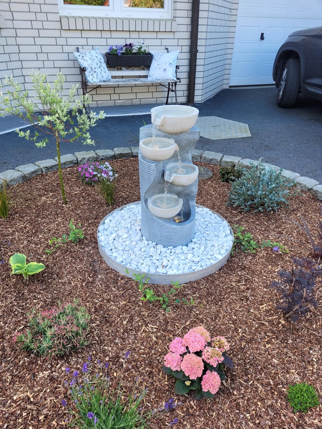 Dehner Premium Lovely Salo Gartenbrunnen grau mit LED