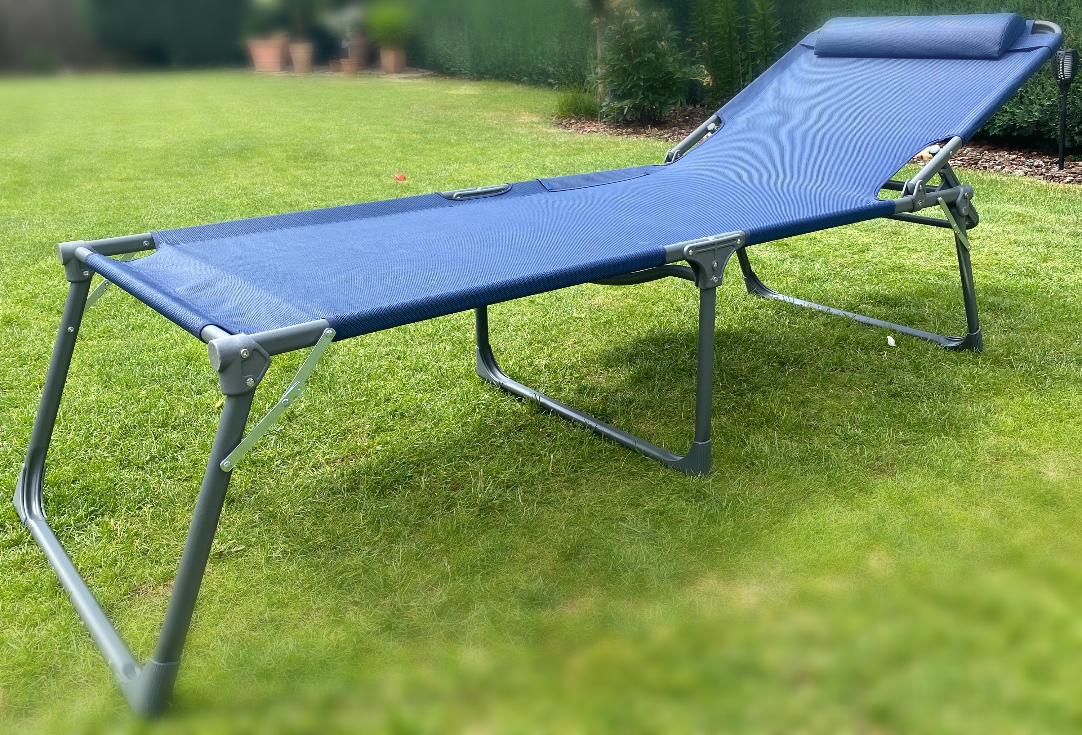 Dehner Mallorca Gartenliege 227cm Textilene dunkelblau klappbar