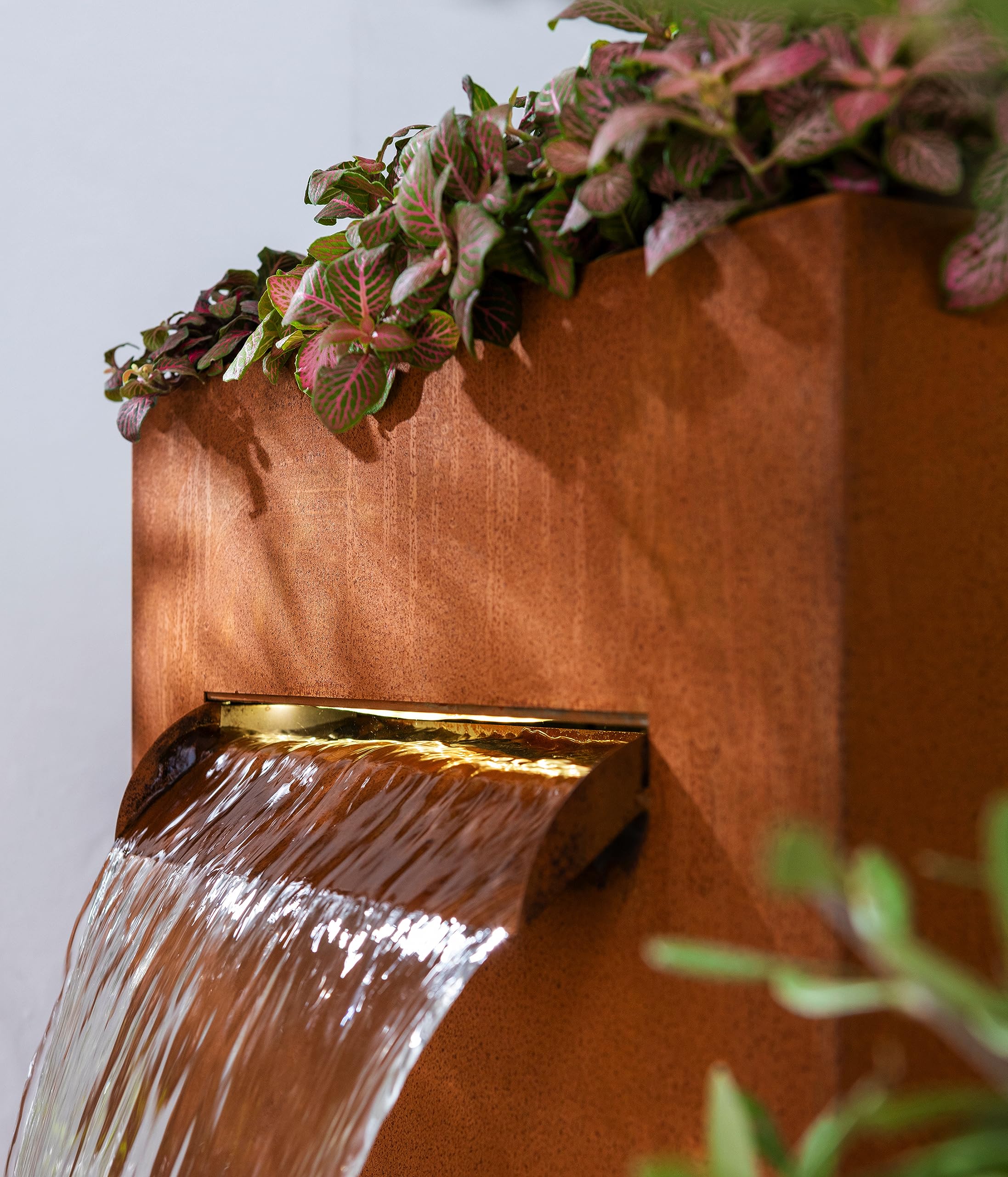 Dehner Perth Gartenbrunnen Cortenstahl LED 89 cm rost