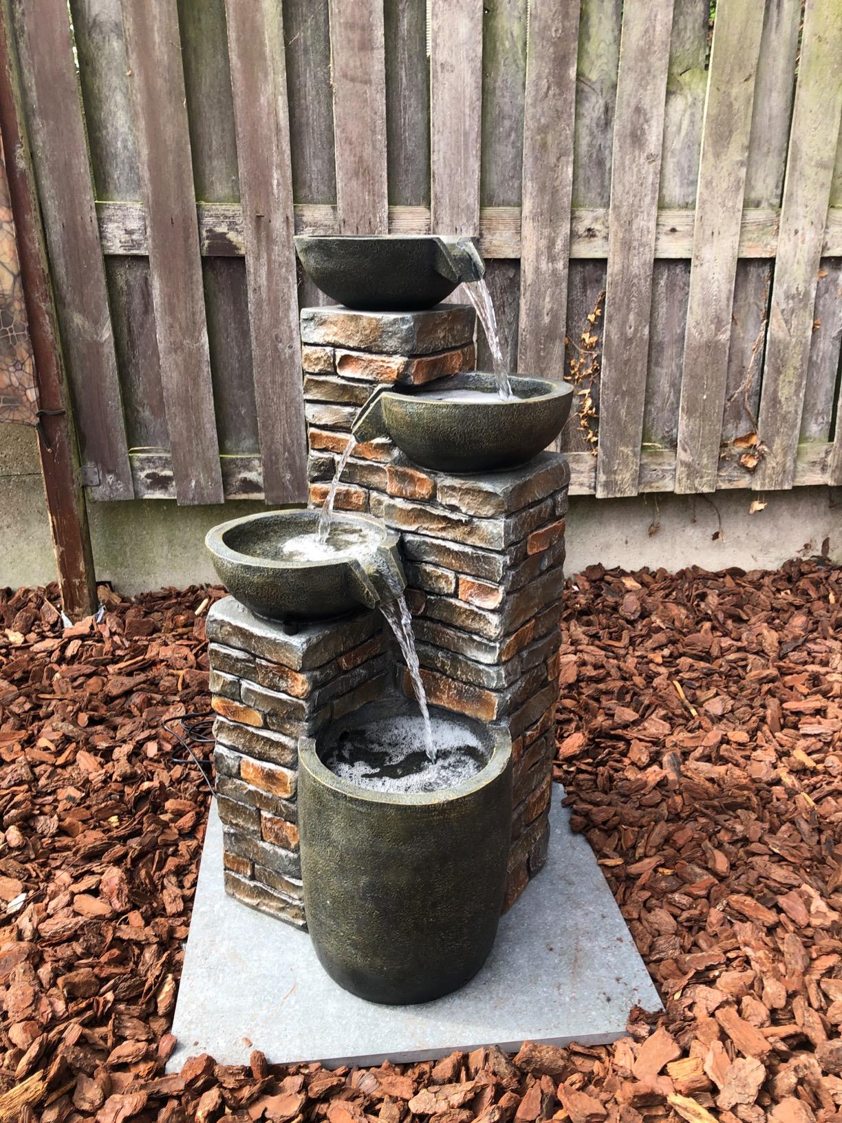 Dehner Piatto Gartenbrunnen Zierbrunnen mit LED 10 L