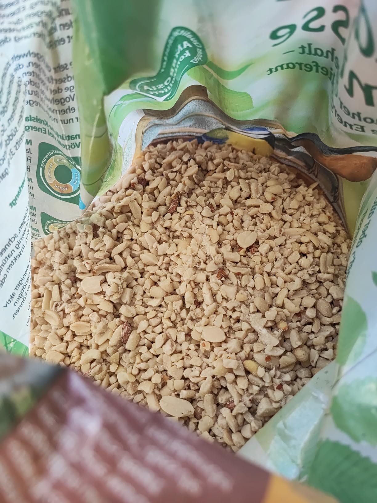 Dehner Natura Premium Wildvogelfutter Erdnüsse 10kg schalenfrei