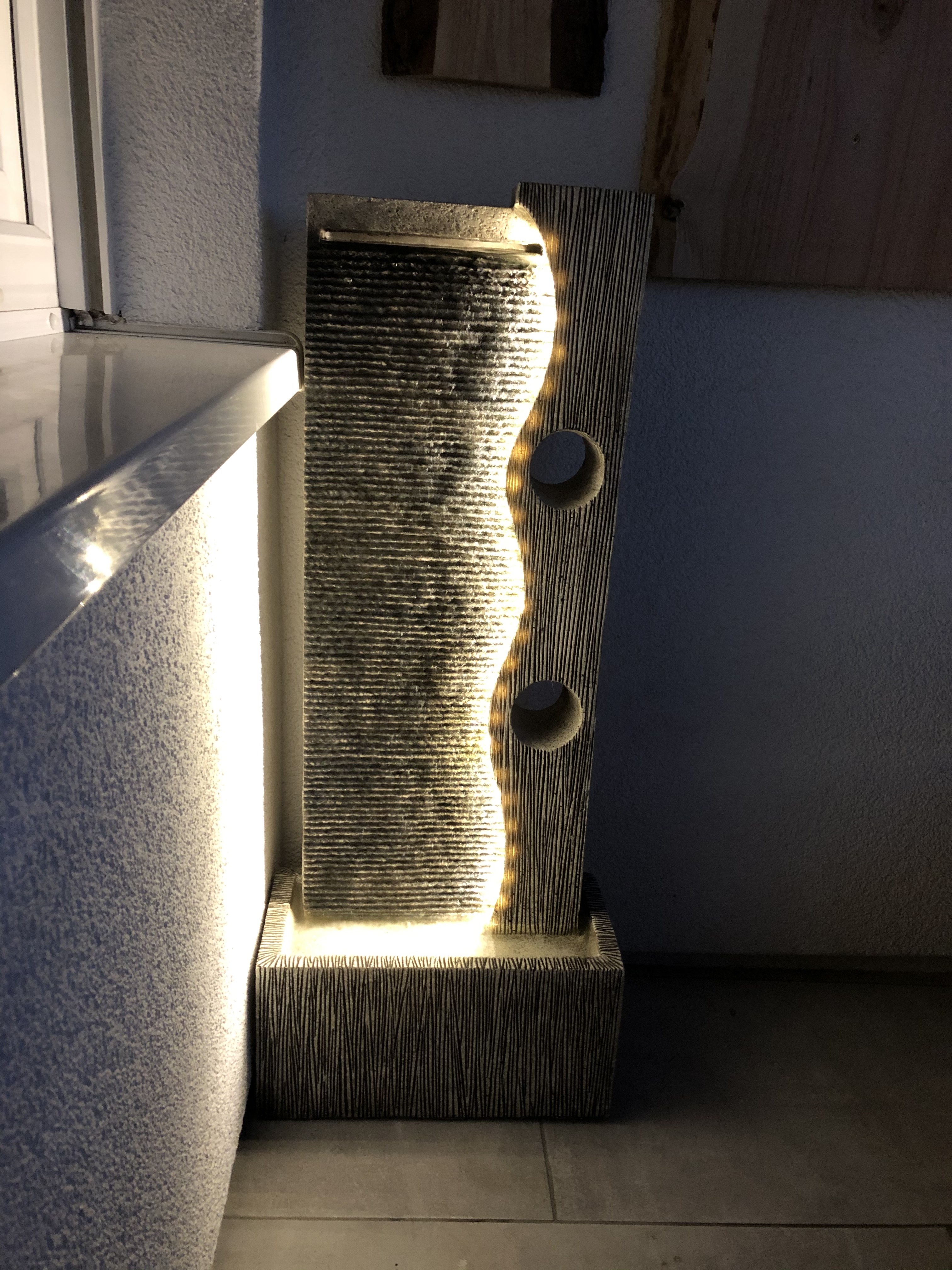 Dehner Eclipse Gartenbrunnen mit LED grau 100 cm