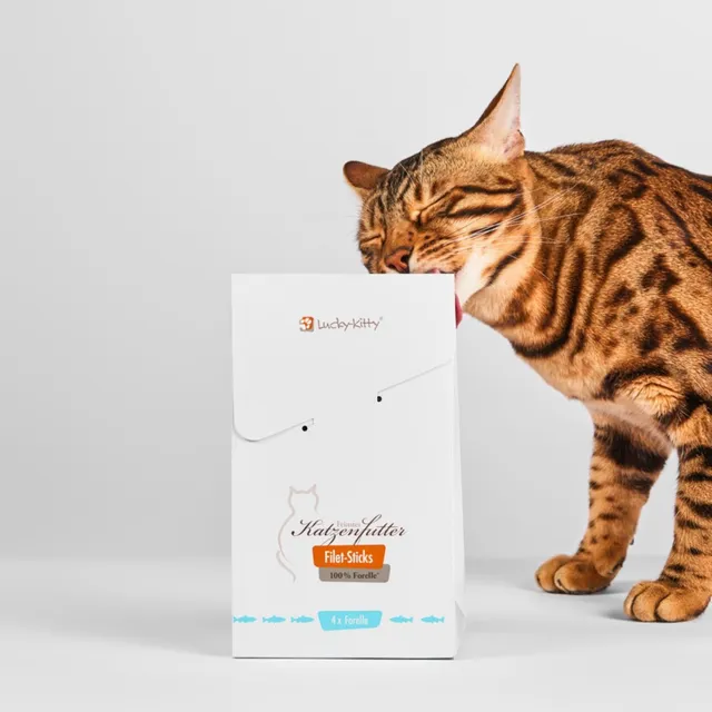 Lucky-Kitty Filet-Sticks Forelle Snack 4 Stück 98,5% Fisch