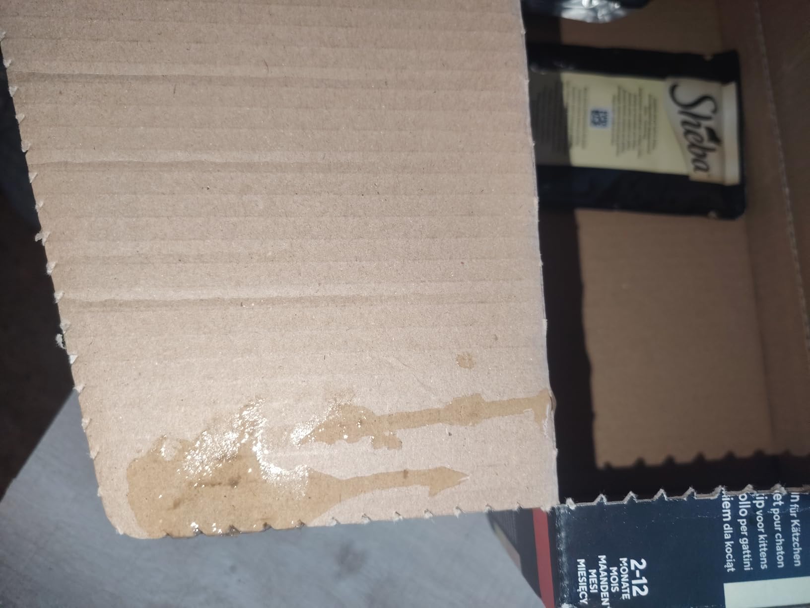 Sheba Feine Vielfalt Lachs Huhn Nassfutter Sauce 40x85g Kitten