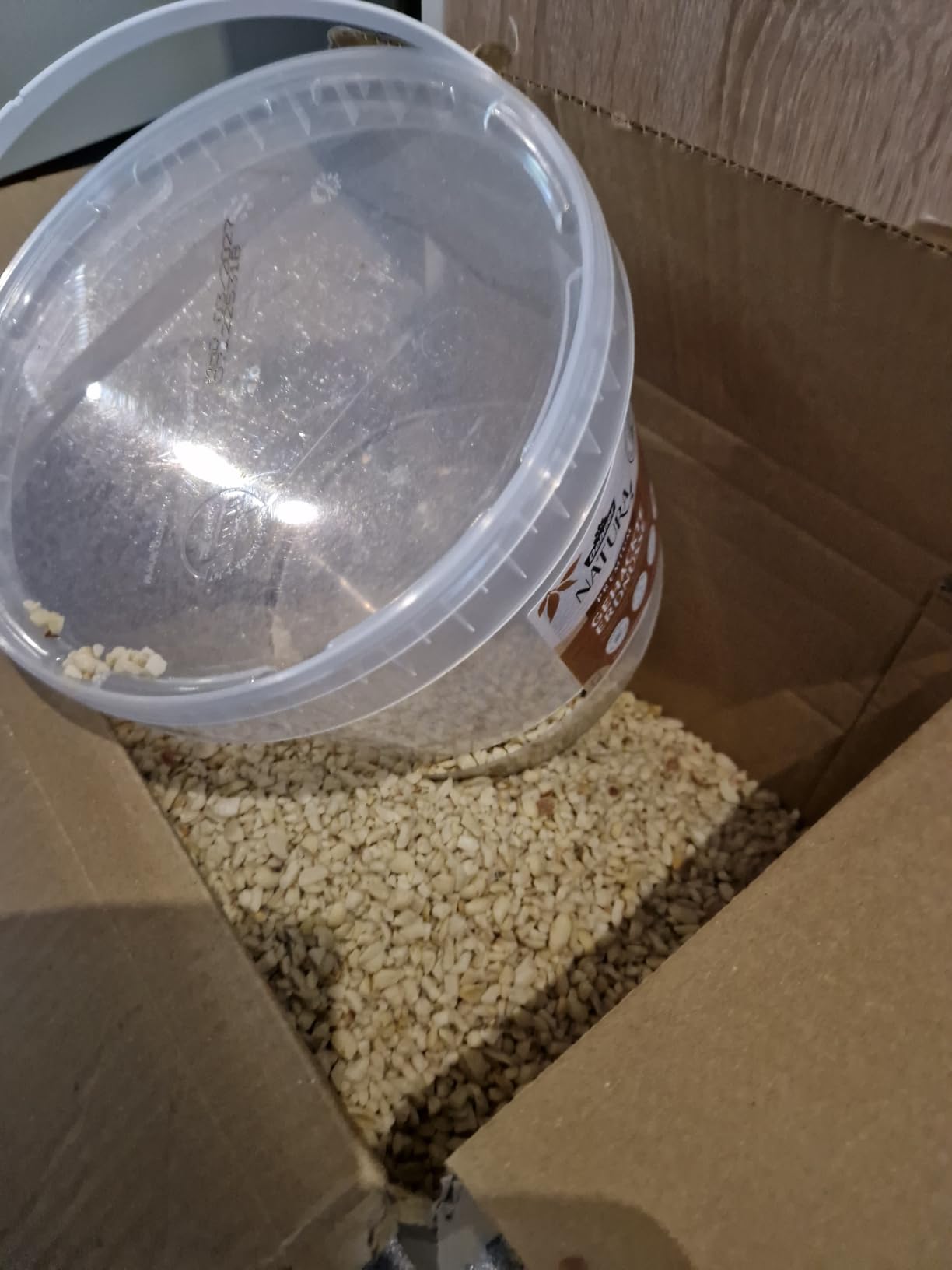 Dehner Natura Premium Wildvogelfutter Erdnüsse 3,4 kg schalenfrei
