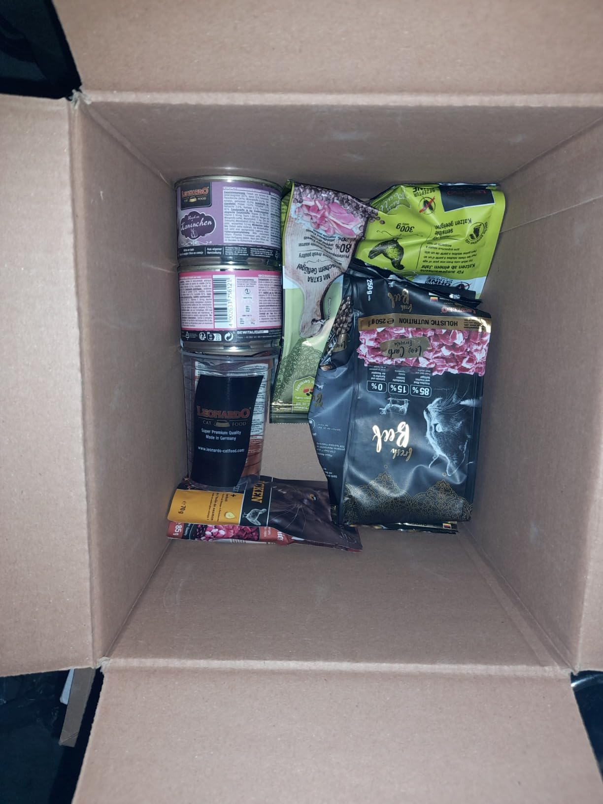LEONARDO Kennenlernpaket Trocken+Nassfutter 7 Sorten