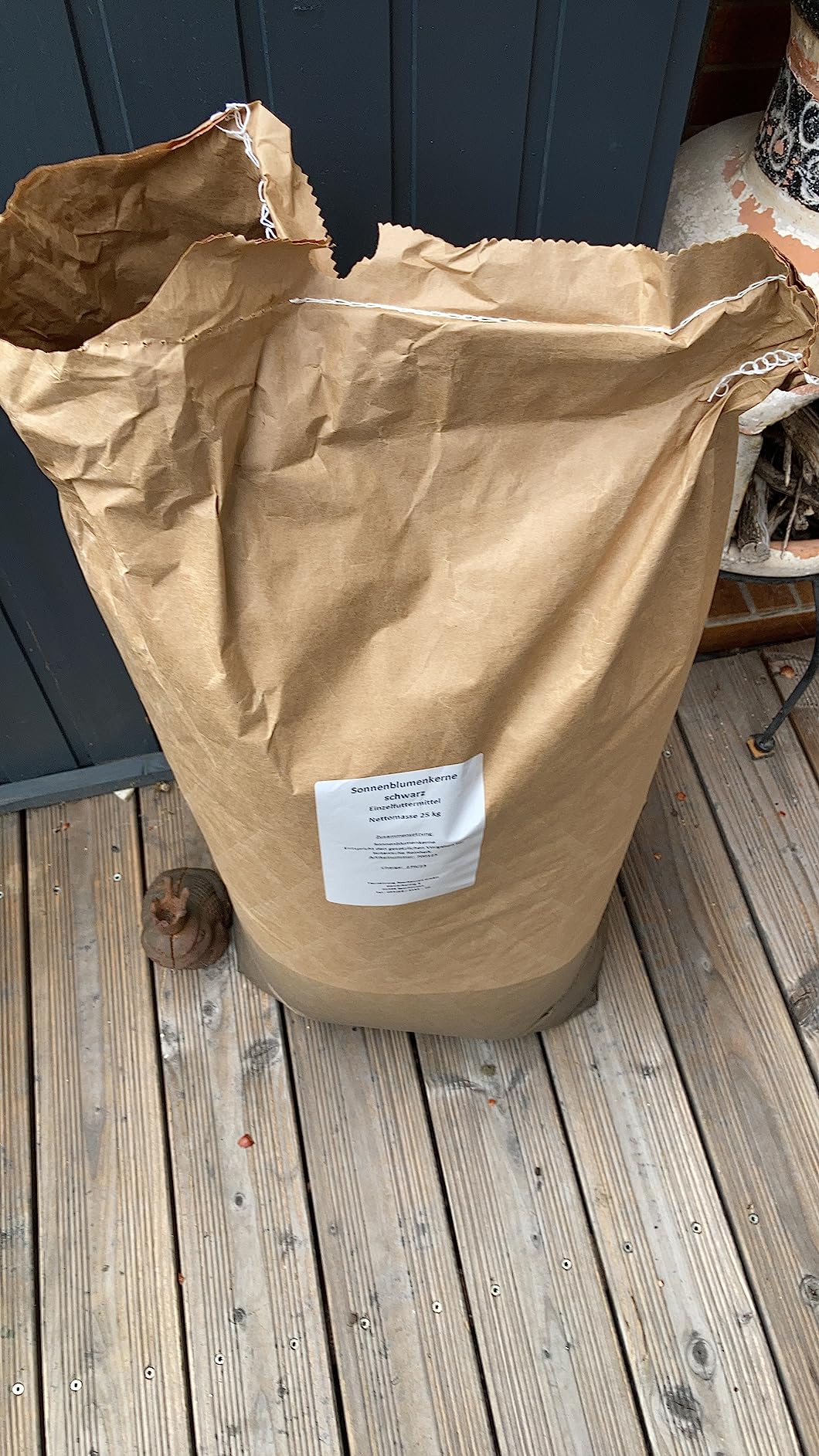Mr. Crumble Schwarze Sonnenblumenkerne Vogelfutter 2,5 kg