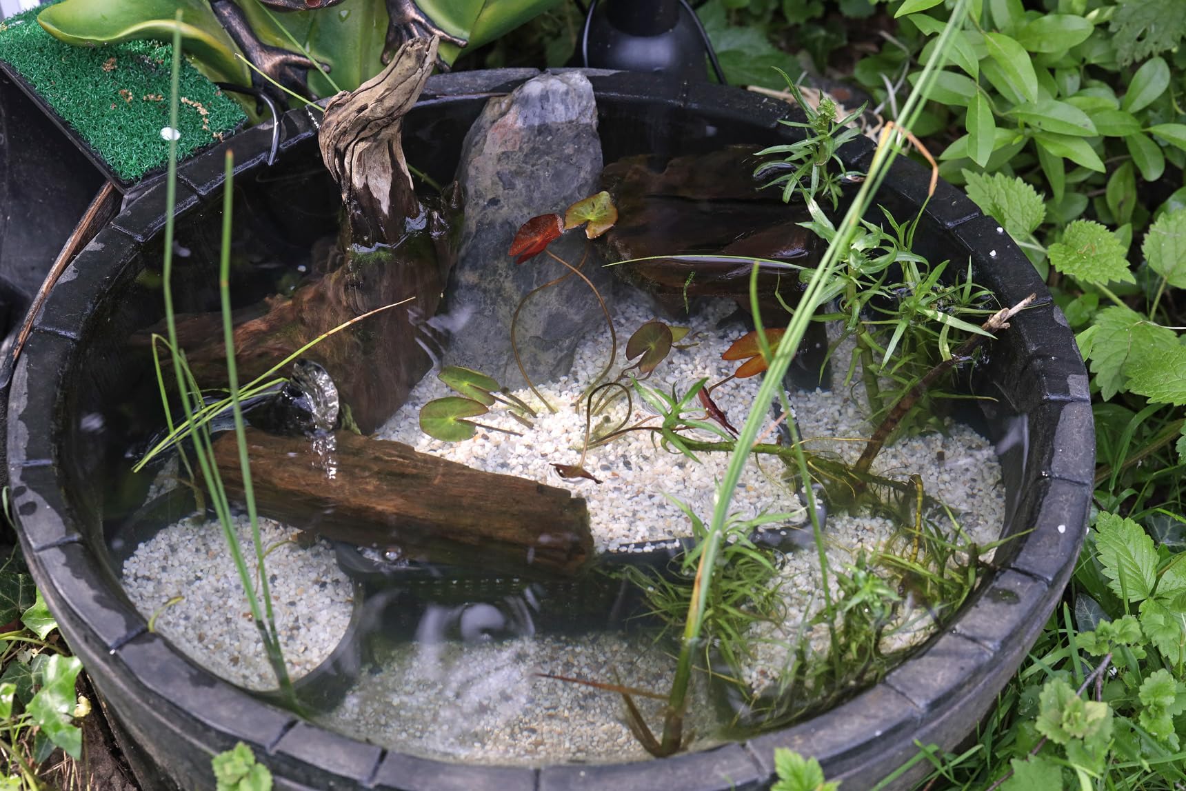 Dehner Aqua Aquarienkies Bodengrund 5kg weiß 2-4mm