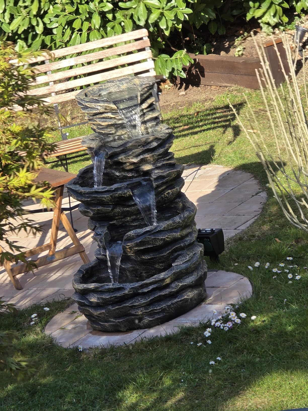Dehner Gartenbrunnen Roccia LED Steinoptik 99cm grau