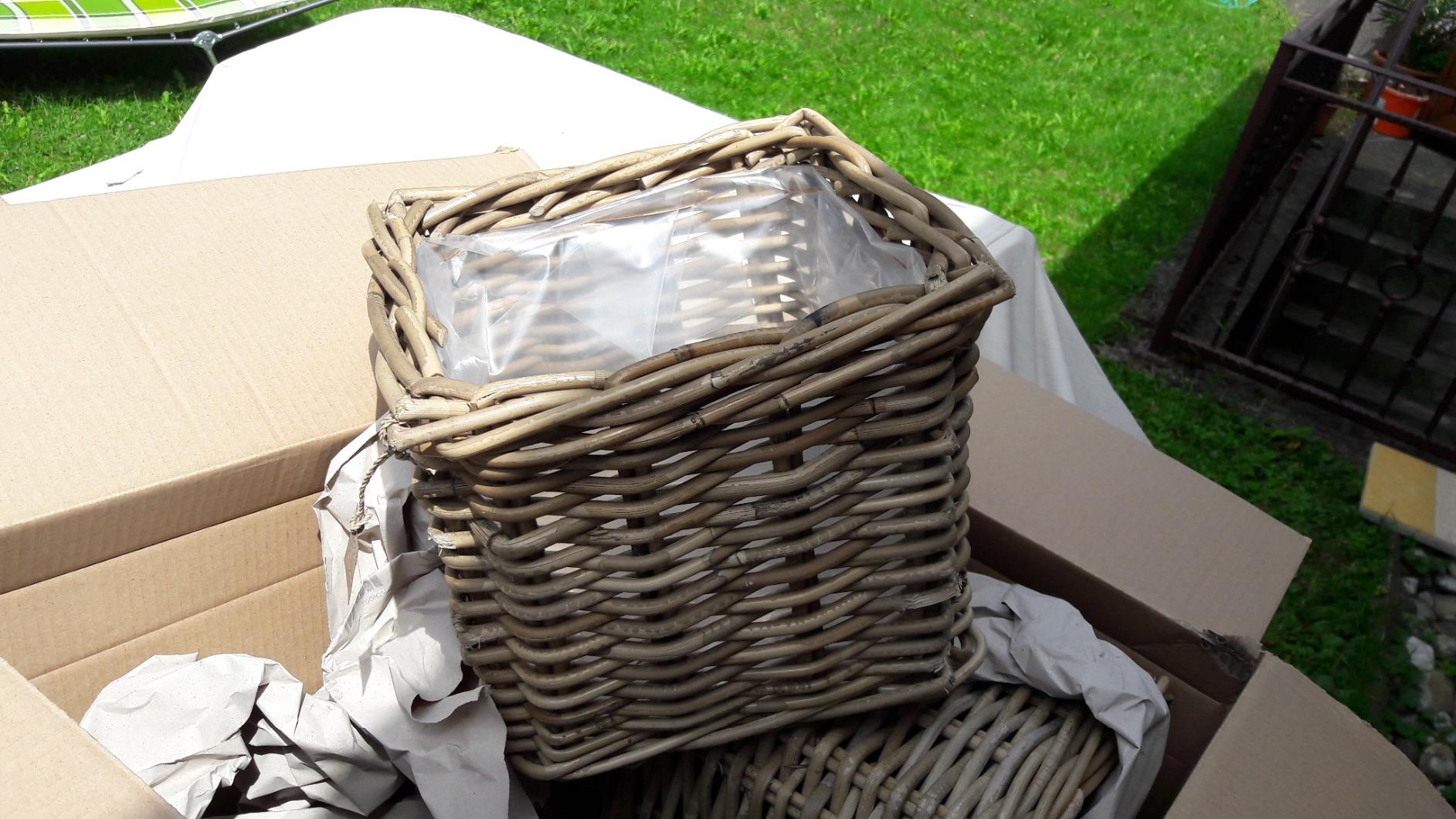 Dehner Premium Lovely Rattan Pflanztopf 27 cm grau-braun