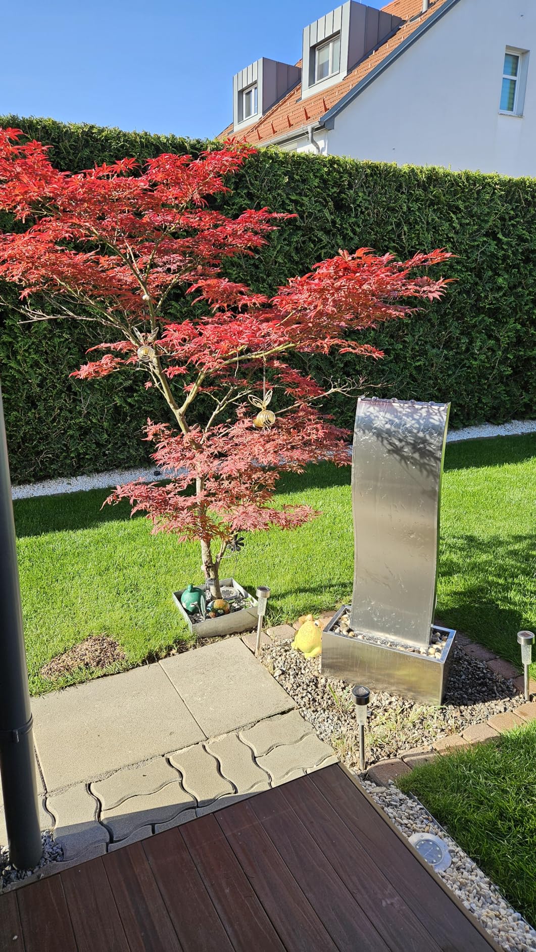 Dehner Premium Lovely Curve Gartenbrunnen LED Edelstahl