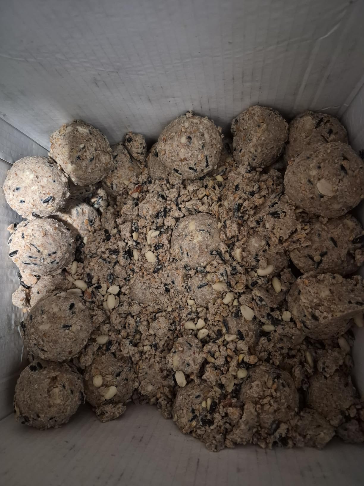 Dehner Natura Premium Meisenknödel ohne Netz 100x90g Karton
