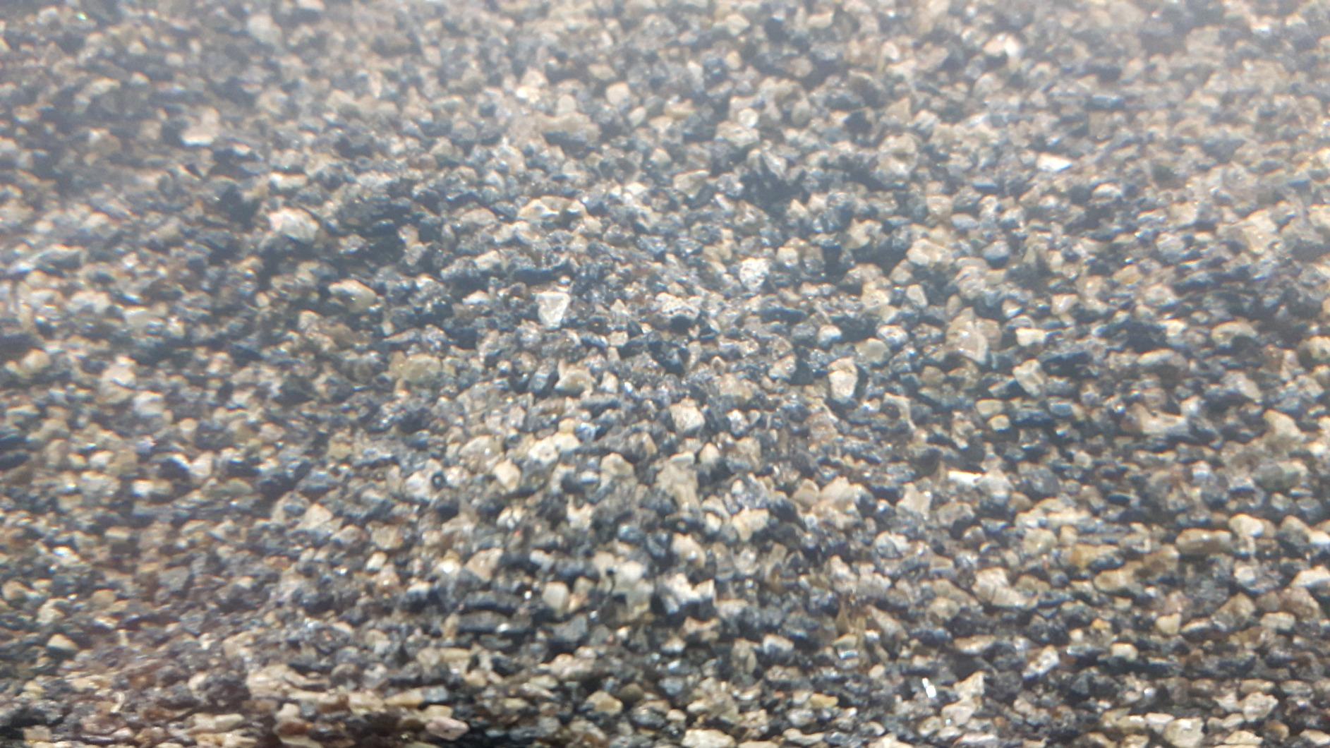Dehner Premium Lovely Aquarienkies schwarz 2-3 mm 5 kg