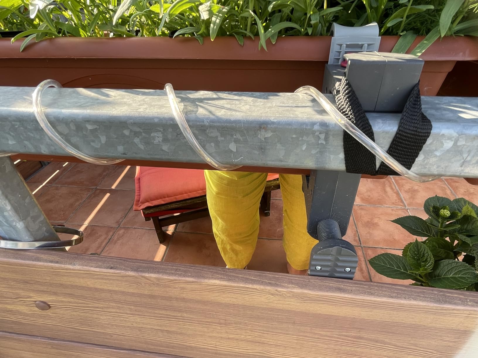 Dehner Blumenkastenhalter Kunststoff anthrazit 20 kg belastbar