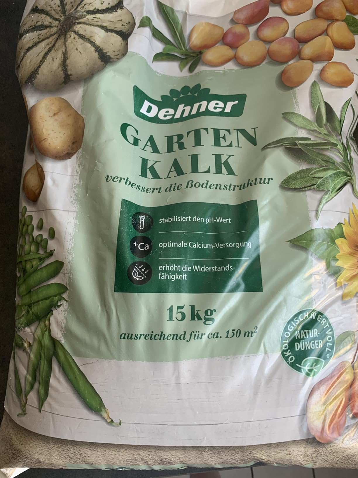 Dehner Premium Lovely Gartenkalk gekörnt 15 kg für 150 qm
