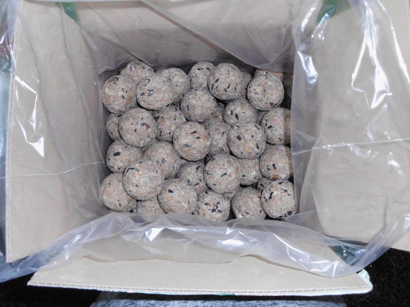 Dehner Natura Premium Meisenknödel ohne Netz 100x90g Karton