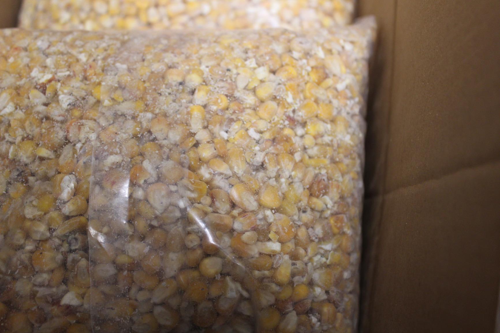 Dehner Körnermais Hühnerfutter Vögel Nager 10 kg