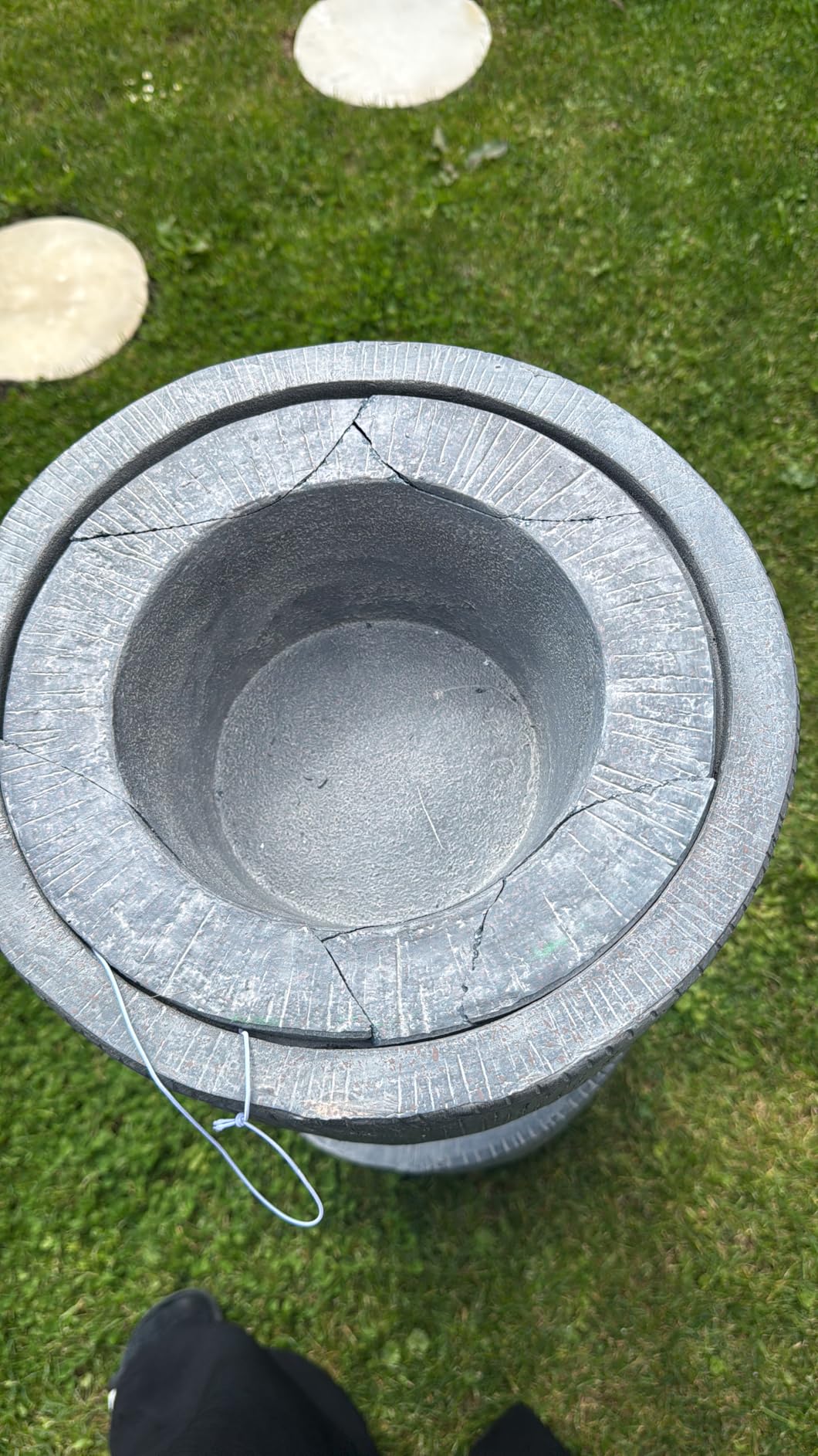 Dehner Premium Lovely Ronda Solarbrunnen grau LED