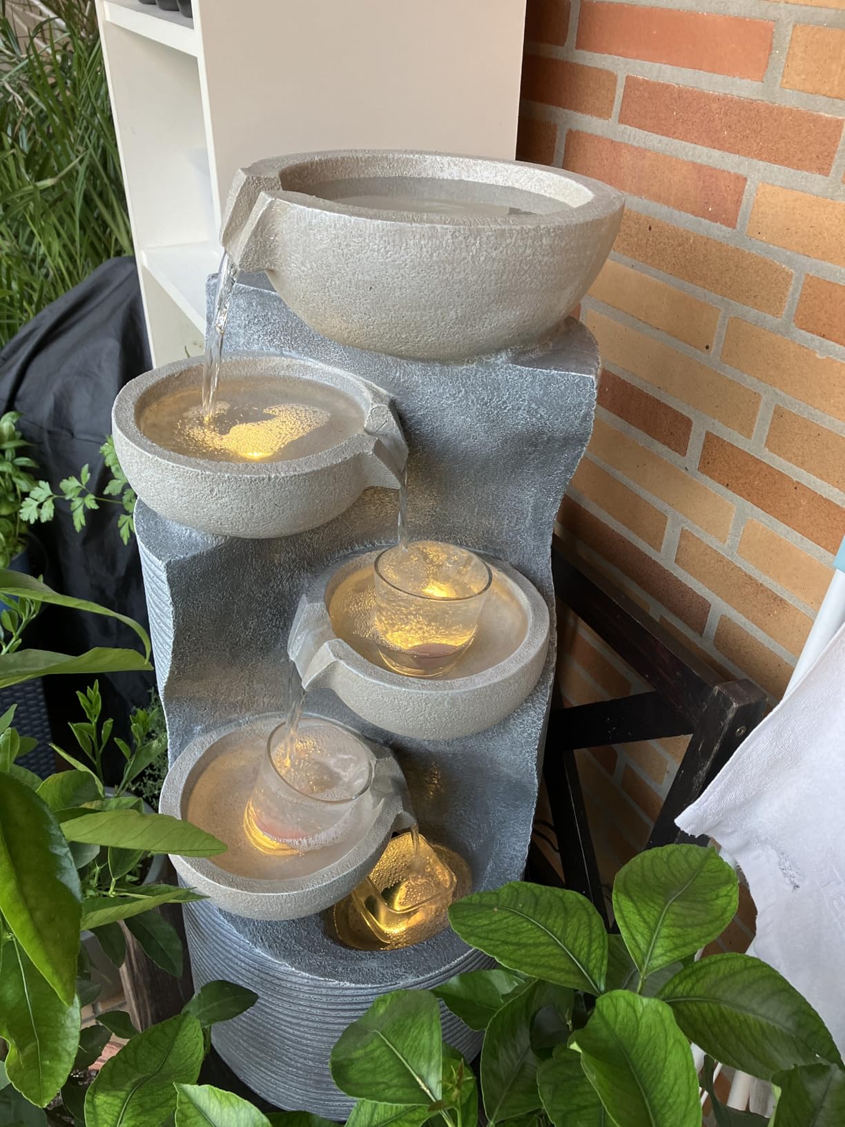 Dehner Premium Lovely Salo Gartenbrunnen grau mit LED