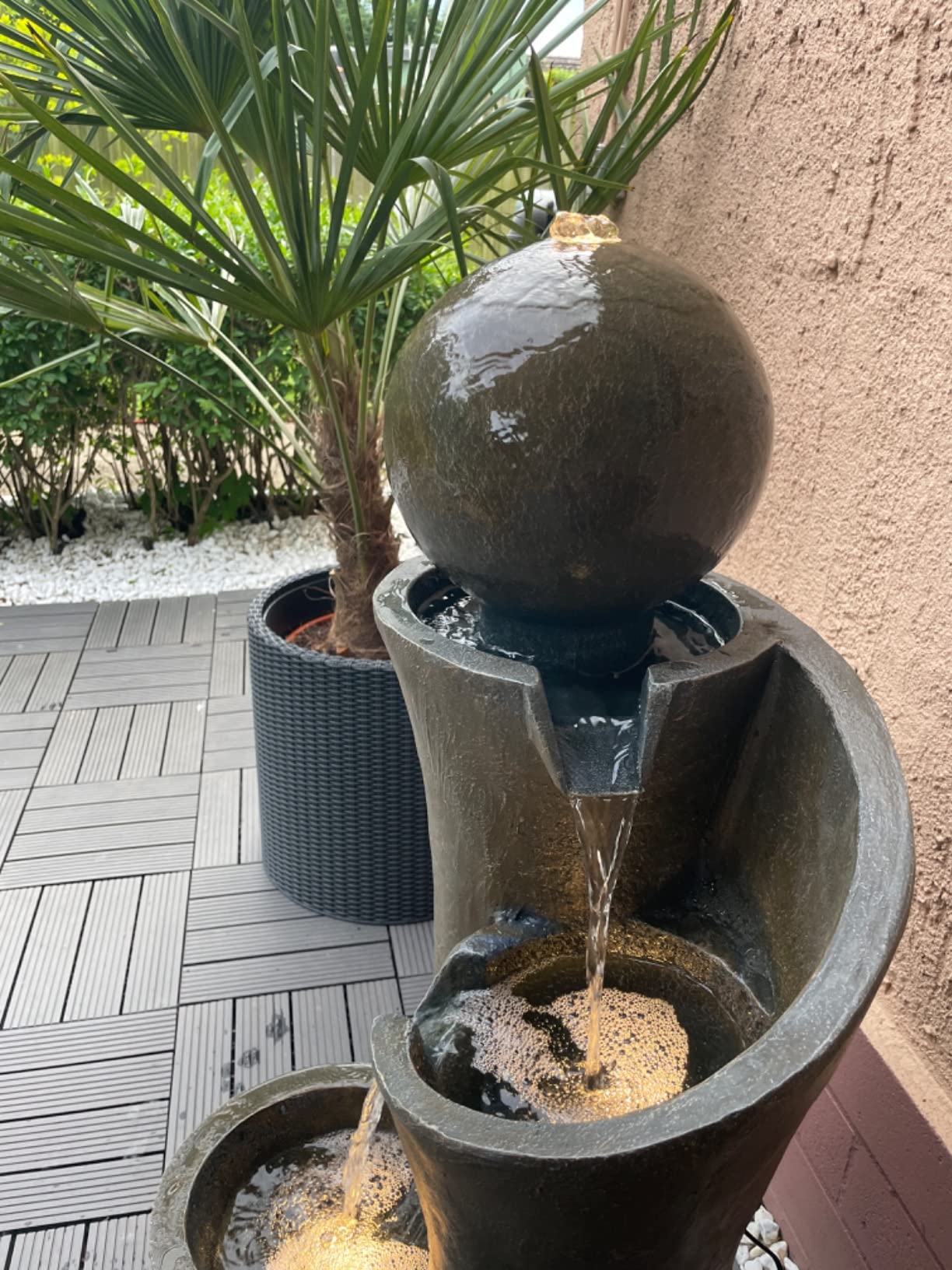 Dehner Gartenbrunnen Acapulco LED Polyresin grau/braun